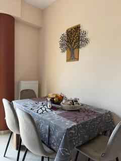 Papi's Cozy Apartment - 3