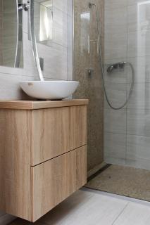 Emerald Guest House - Terrace and Jacuzzi - 5