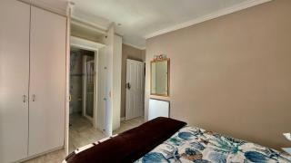 Greenshields Park Guesthouse - 1