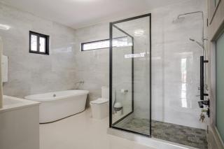 Luxurious diamond - 1