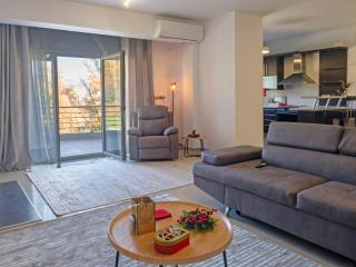 Chloe Maxi Apt 108 sqm - 4