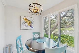 Turtle Cove 5529 - 6