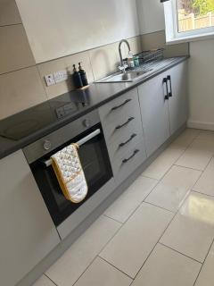 Nottingham University, 3 Bedroom House, Sleeps 7 - 4