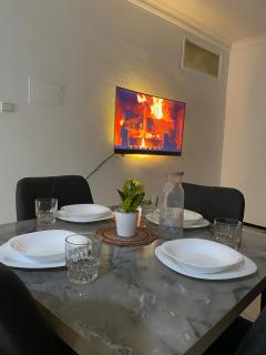 Appartement lumineux au centre à 1 min de la Marina - 4