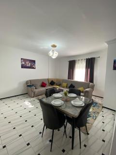 Appartement lumineux au centre à 1 min de la Marina - 6