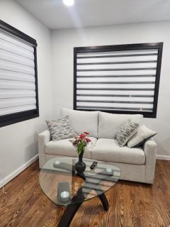 Modern & Tranquil Apartment - 4