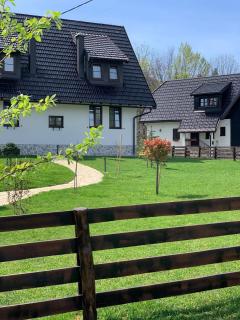 Plitvice Falls Cottage - Luxury rooms & Dinner - 9