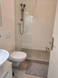 Harbour Pearl 2 Room Apartment and Kitchen - 2