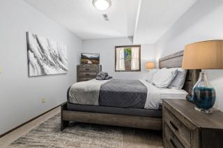 Tunnel Vista-1 block to MTB Trails & Rec Center - 6