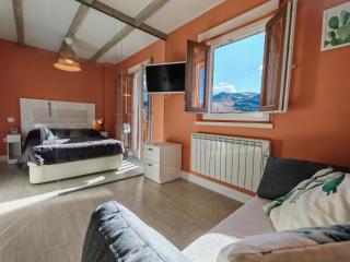 Moderno, luminoso y funcional con balcón - Cuc 3 - 8