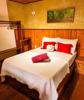 Refúgio com Cachoeira e Jacuzza - 7