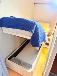 Уютный Новый ХОСТЕЛ с отдельными кабинками в центре - 2