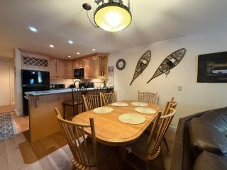 Ski In Out Snowflower 2BD Amazing Amenities - 1