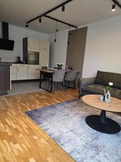 Zentrale Wohnung, nähe Innenstadt - 7