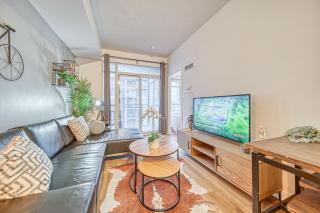 The Snug 1plus1 Suite with Free Parking - 0