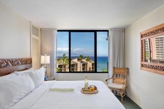 Kaanapali Shores 709 · Tropical Hawaiian Getaway 1BD Ocean View - 5