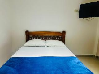 Hotel Jardin de Rosas - 6