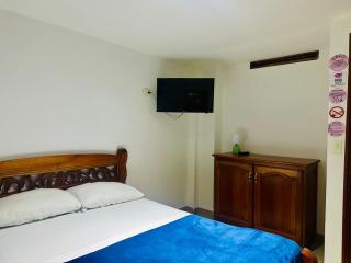 Hotel Jardin de Rosas - 4