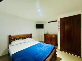 Hotel Jardin de Rosas - 2