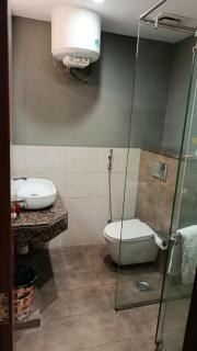 One Bed suit Work Desk Balcony & Private compert - 9