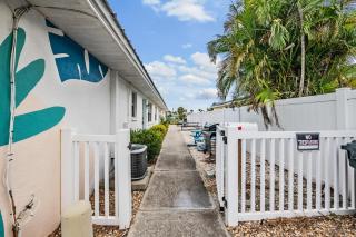 Waterfront Family & Pet Friendly for 8 2BR1BA - 8