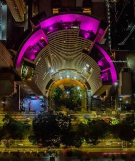 Alphaville Exclusivo Hospedagem Moderna a Passos do Centro Comercial - 1