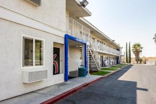 Motel 6-Bakersfield, CA - East - Bakersfield - 8