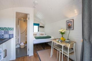 Loch Ness Hideaway Pod - 8