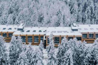 Premium Ski Retreat - Steps from Kokhta Gora - 0