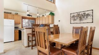 Riverside Condos B204 by AvantStay Condo Close To Downtown Town Park Ski Lift 8 - 5