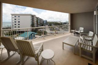 Azure 420 Large Beachside condo Gulf Front - 9