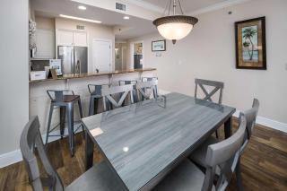 Azure 420 Large Beachside condo Gulf Front - 4