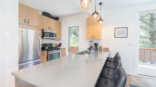 Manitou Riverhouse 115 by AvantStay Spacious Condo in the Centre of Telluride - 3