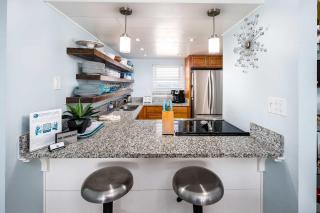 Emerald Isle 610 Beach Front condo - 3