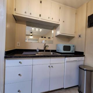 Comfy Quiet Studio - 5