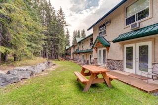 Banff Oasis- 6 people townhome, close 4 ski base! - 8