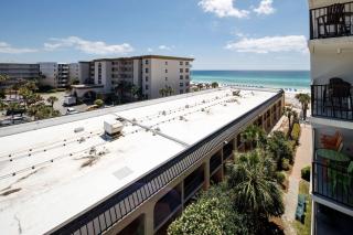 Sea Oats 610 Gulf front condo - 8