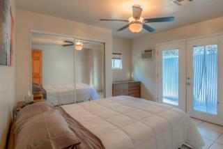 Appealing Quiet and Private Modern 2 Bedroom - 2