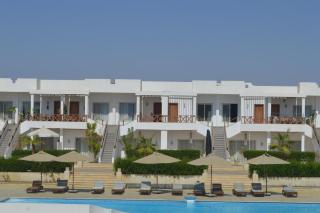 A Residence - Superior One Bedroom Aparthotel - 3