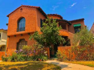 Cozy 3-Bedroom Home in K-town Los Angeles - 6