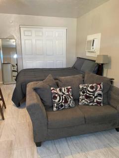 Relaxing Central Studio-Close to Everything - 0