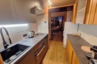 Cozy apartment with balcony and pool - 4