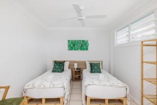 Nelson Towers- Overlooking The Bay - 2