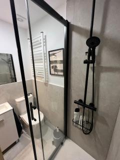 Dreamy 1BR with Great Balconny - 2