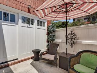 Drayton Place Carriage Unit 1 - 4