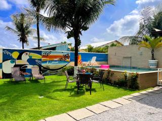 Recantos Pinheiros - Casa inteira, até 15 hóspedes - Piscina privativa, sinuca, ar condicionado e TVs nos 4 quartos - Condomínio Orla 500, lado praia - Unamar, Cabo Frio-RJ - 2