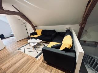 Cozy loft between zoo and castles - 0