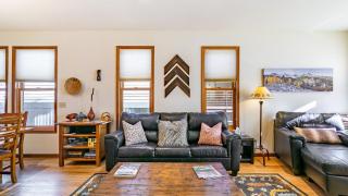 Pacific Street Townhome 514B by AvantStay Cute Townhouse in the Heart of Telluride - 5