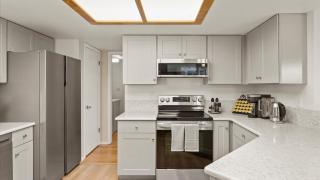 NEW Cityside Stay 3BR Family Retreat Near DT with Patio - 5