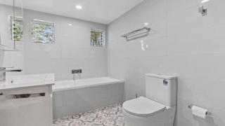 14 - 22 - 26 Russell Street Hawks Nest - 0